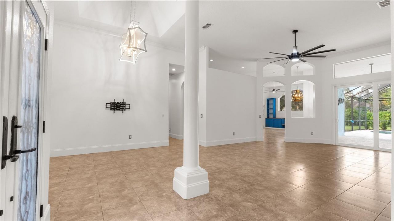 5924 Cherry Oak Drive, Valrico, FL 33596 Photo