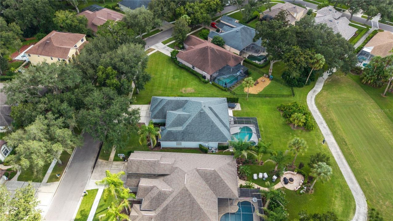 5924 Cherry Oak Drive, Valrico, FL 33596 Photo
