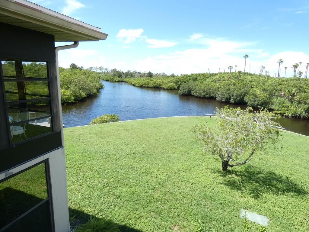 9940 Eagles Point Circle, Unit 3, Port Richey, FL 34668 Photo