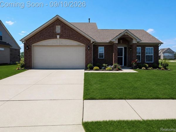 58337 Thomas Drive, New Haven Village, Mi 48048