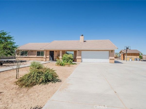 11940 Pacific, Phelan, CA 92371