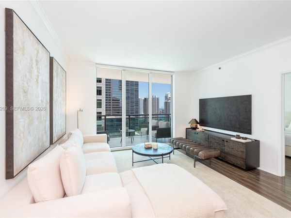 950 Brickell Bay Dr , Unit 2304, Miami, FL 33131