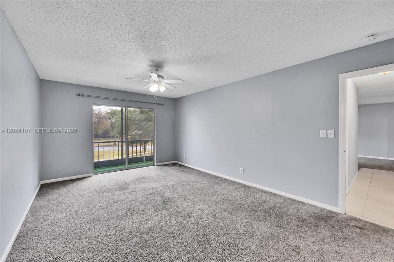4132 NW 88th Ave , Unit 203, Coral Springs, FL 33065 Photo