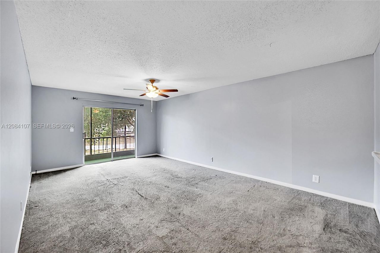 4132 NW 88th Ave , Unit 203, Coral Springs, FL 33065 Photo