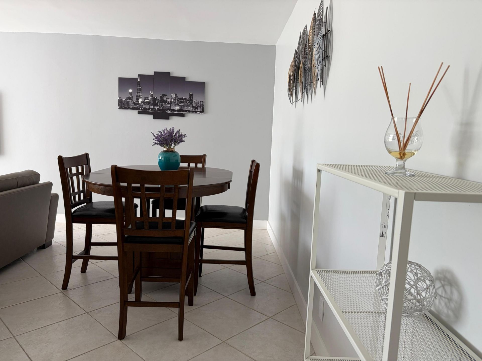 137 Golden Isles Drive, Unit 412, Hallandale Beach, FL 33009 Photo