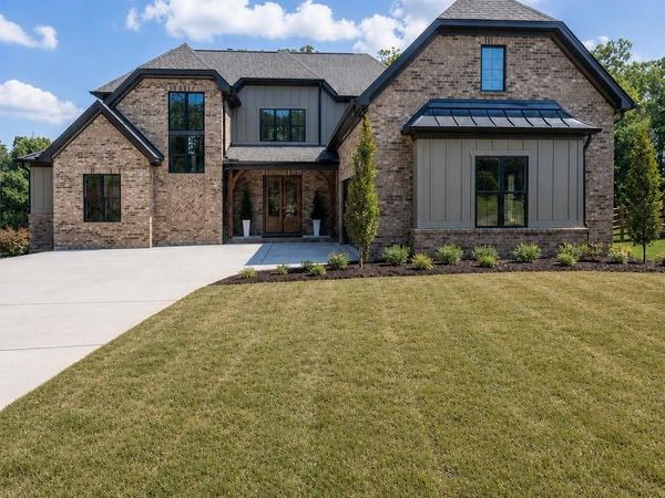 126 Lake Mist Drive, Belmont, NC 28012