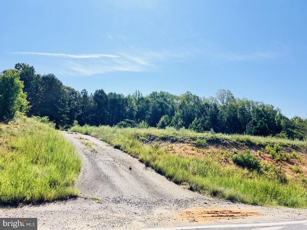 10918 BUGGS ISLAND ROAD , BASKERVILLE, VA 23915