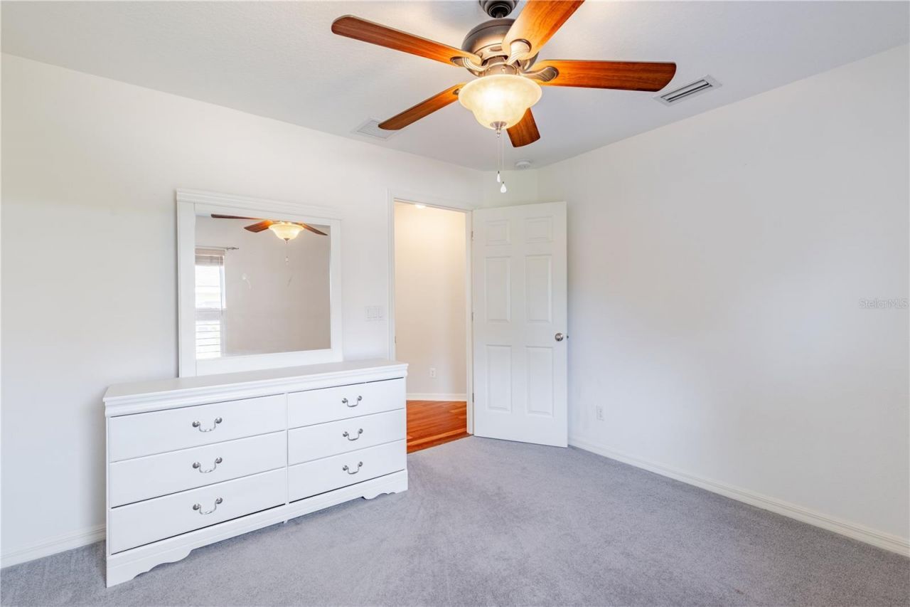 5370 Indian Ocean Loop Loop , Tavares, FL 32778 Photo