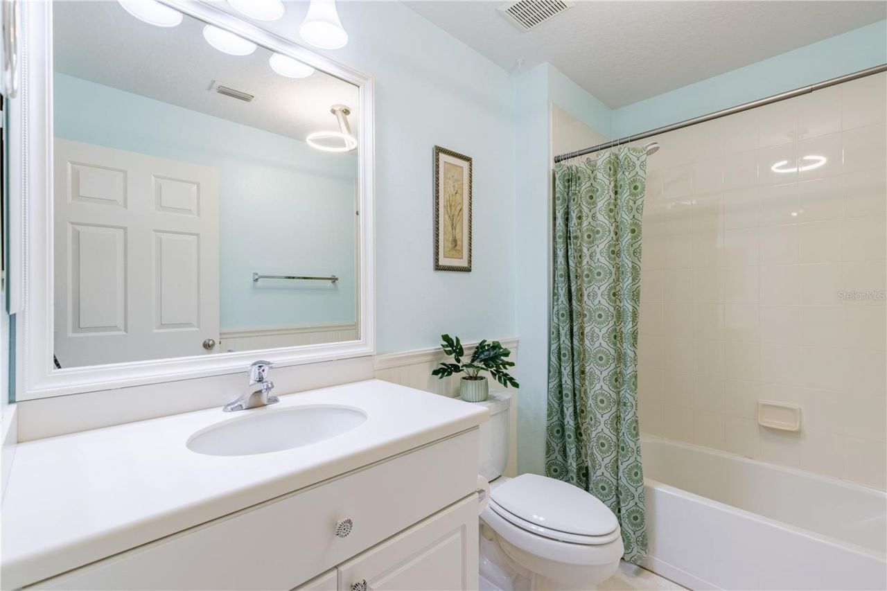 5370 Indian Ocean Loop Loop , Tavares, FL 32778 Photo