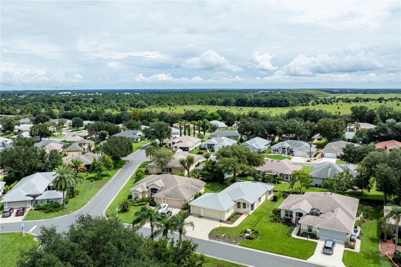 5370 Indian Ocean Loop Loop , Tavares, FL 32778 Photo