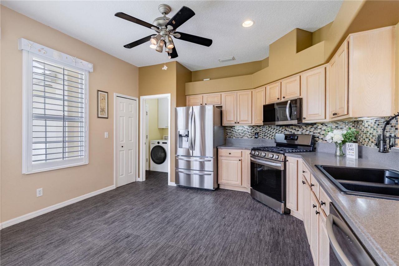 5370 Indian Ocean Loop Loop , Tavares, FL 32778 Photo