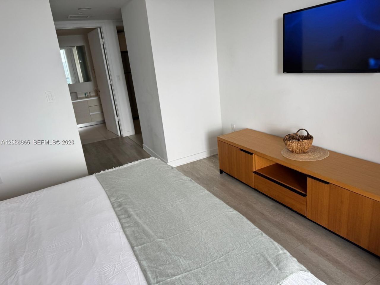 2602 E Hallandale Beach Blvd , Unit R2105, Hallandale Beach, FL 33009 Photo