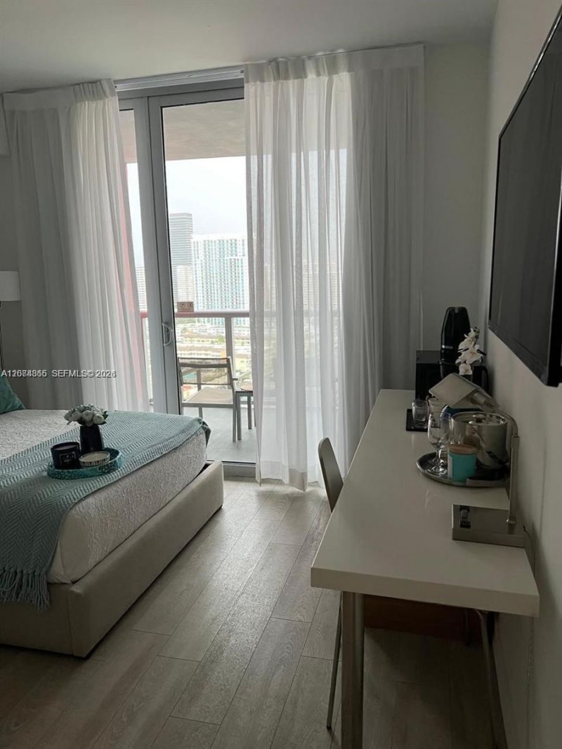 2602 E Hallandale Beach Blvd , Unit R2105, Hallandale Beach, FL 33009 Photo