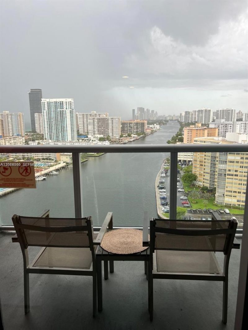 2602 E Hallandale Beach Blvd , Unit R2105, Hallandale Beach, FL 33009 Photo