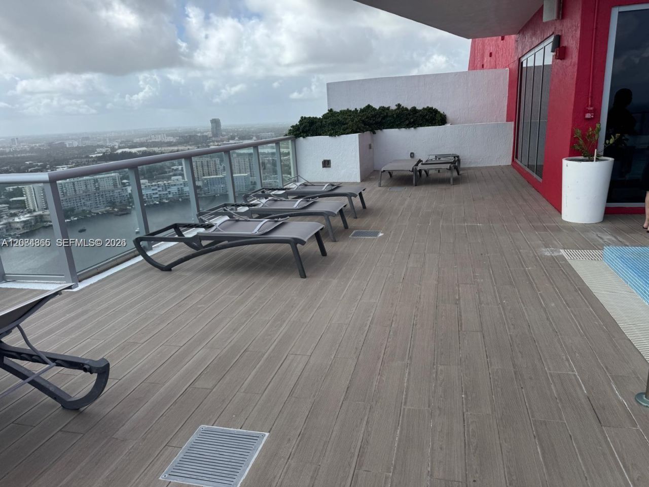 2602 E Hallandale Beach Blvd , Unit R2105, Hallandale Beach, FL 33009 Photo