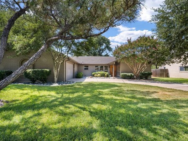 5112 Cordova Avenue , Fort Worth, TX 76132