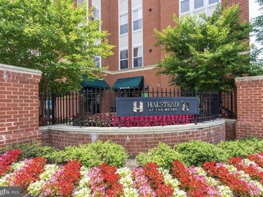 2655 PROSPERITY AVENUE , Unit 319, FAIRFAX, VA 22031