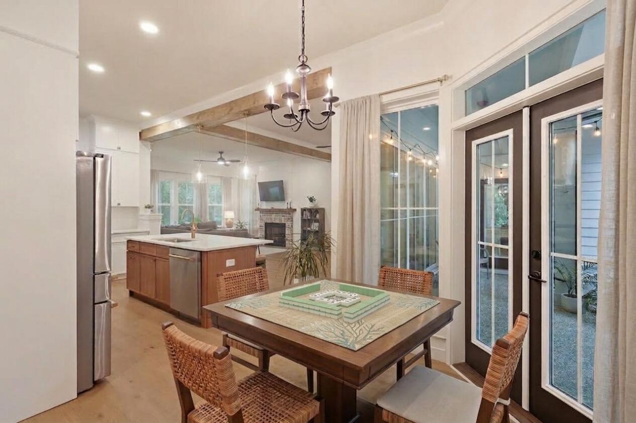 17 Blake Lane Photo 24