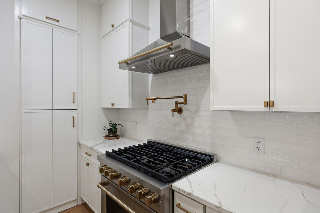 17 Blake Lane Photo 25