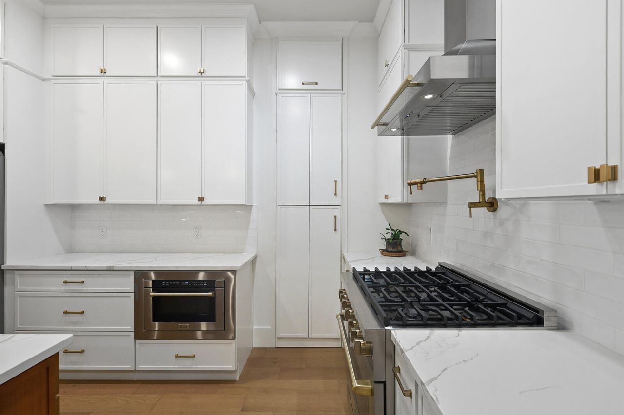 17 Blake Lane Photo 28