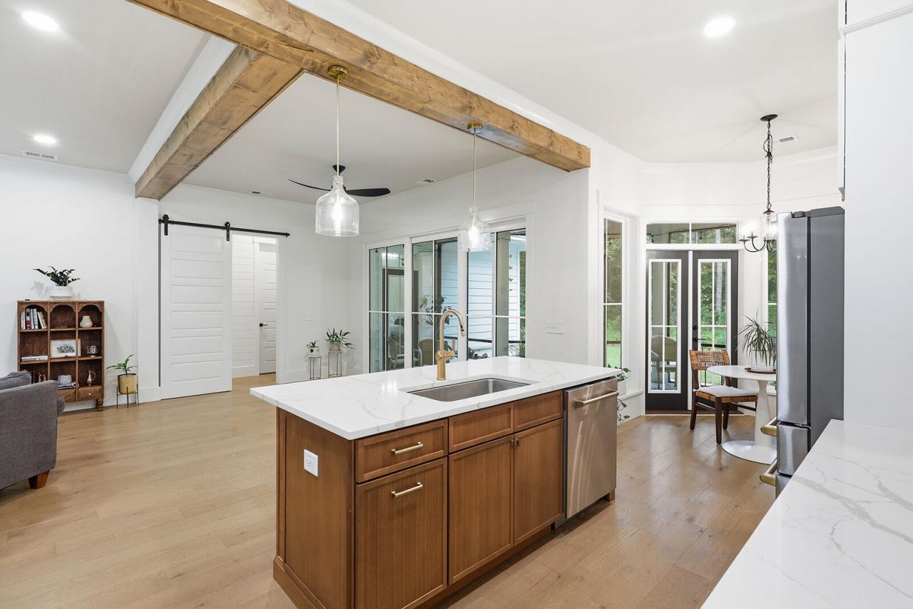 17 Blake Lane Photo 30