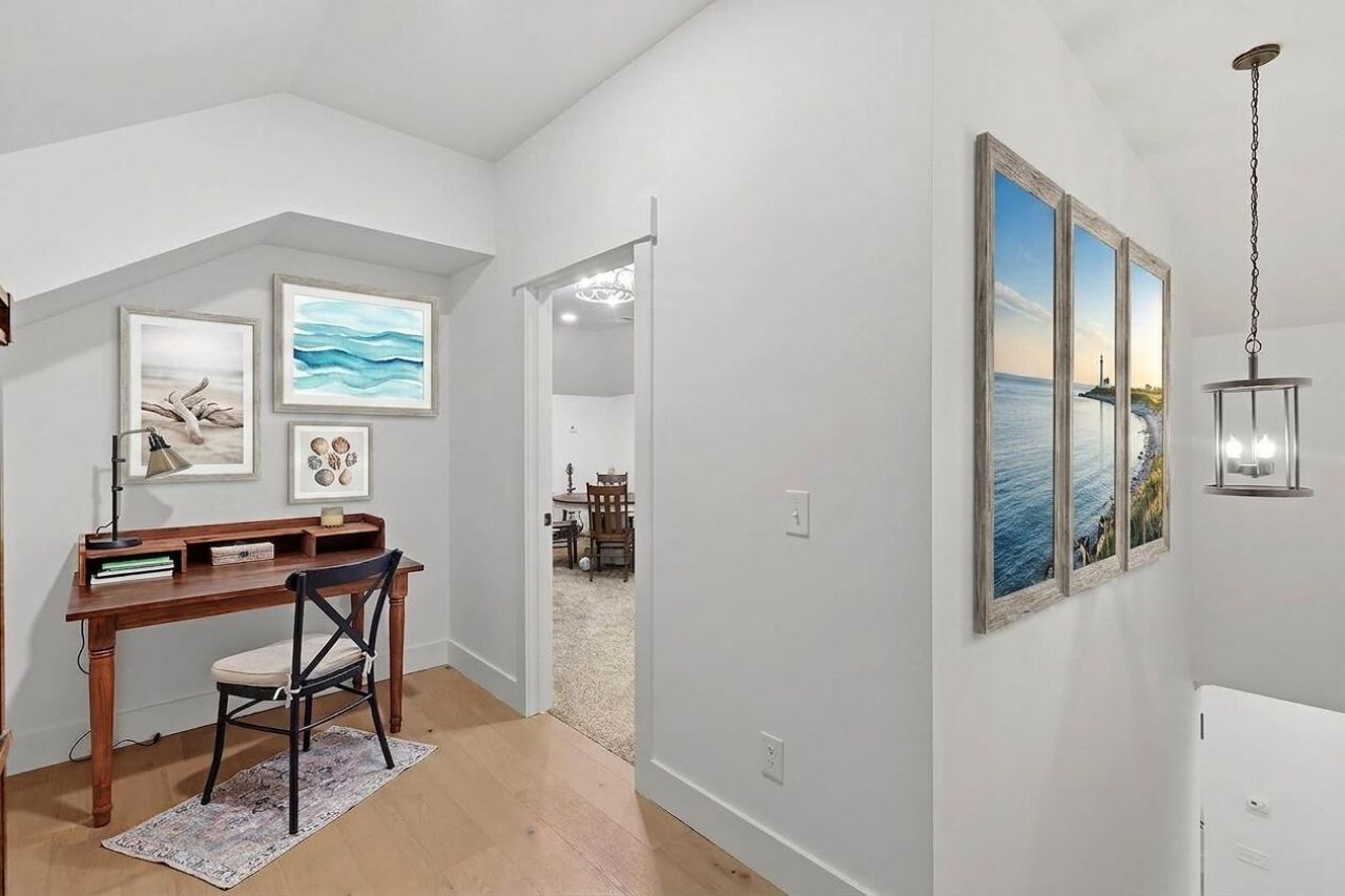 17 Blake Lane Photo 44
