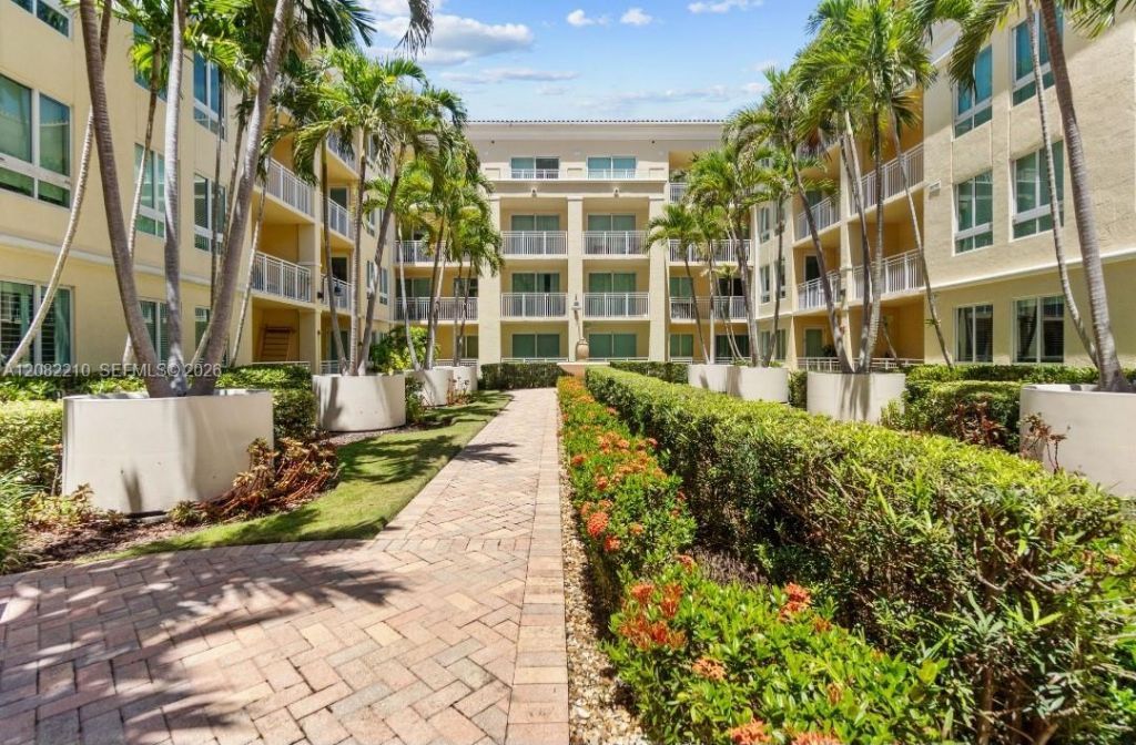 7350 SW 89th St , Unit 1506S, Miami, FL 33156 Photo
