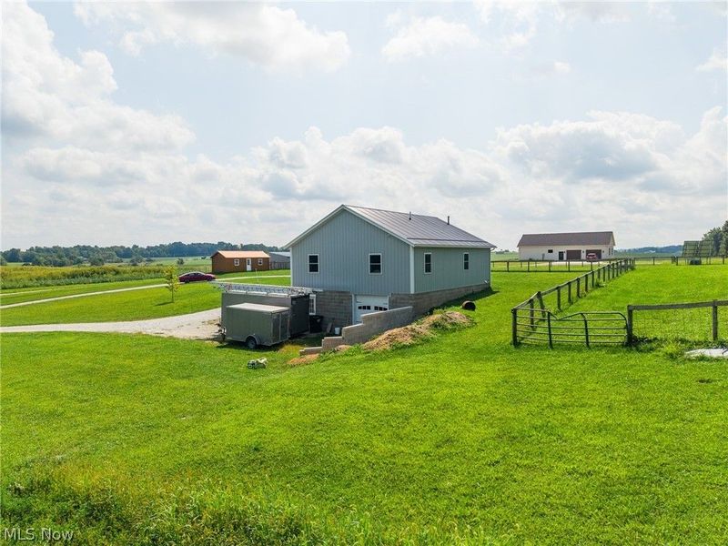 3657 E Moreland Road , Fredericksburg, OH 44627 Photo 26