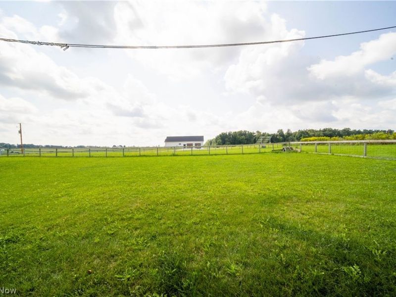 3657 E Moreland Road , Fredericksburg, OH 44627 Photo 29