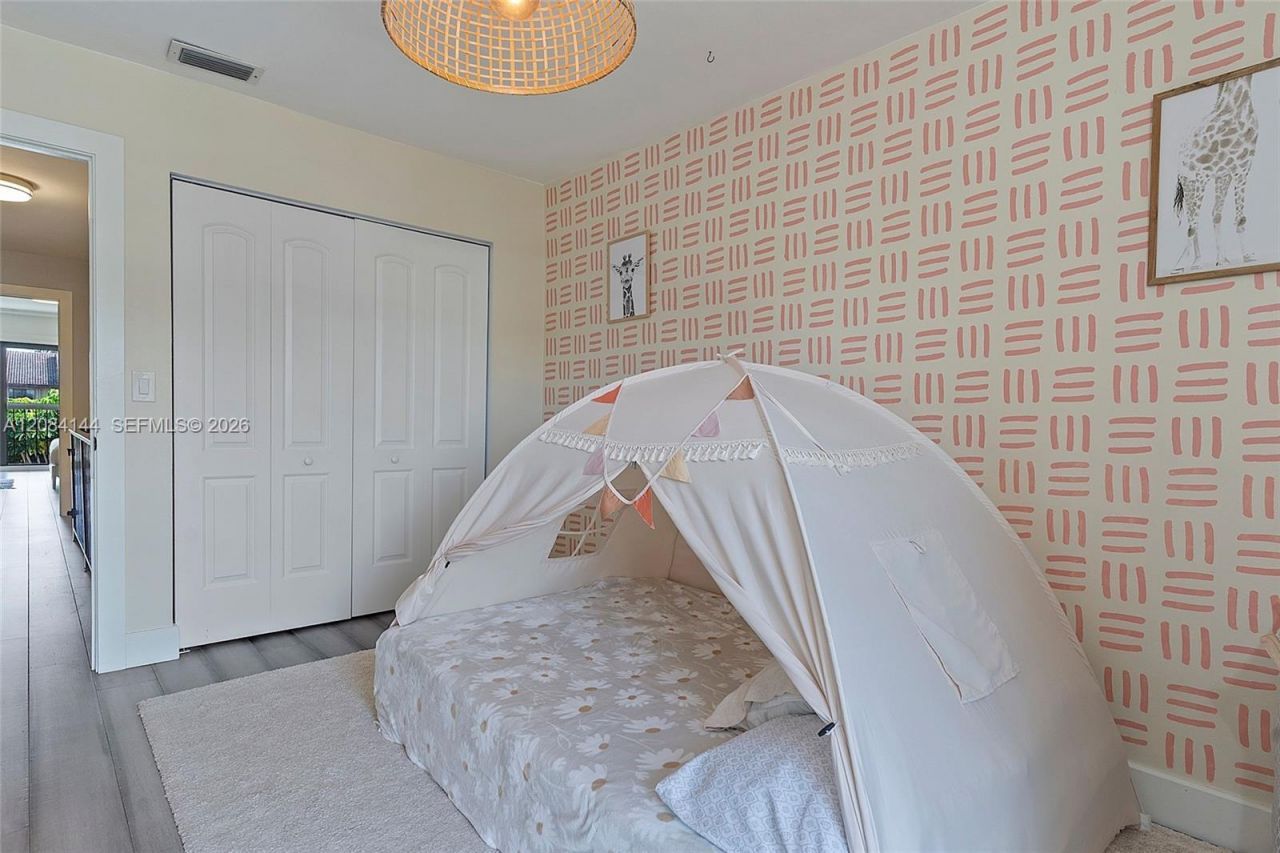 4868 Sheridan St, Unit 5, Hollywood, FL 33021 Photo