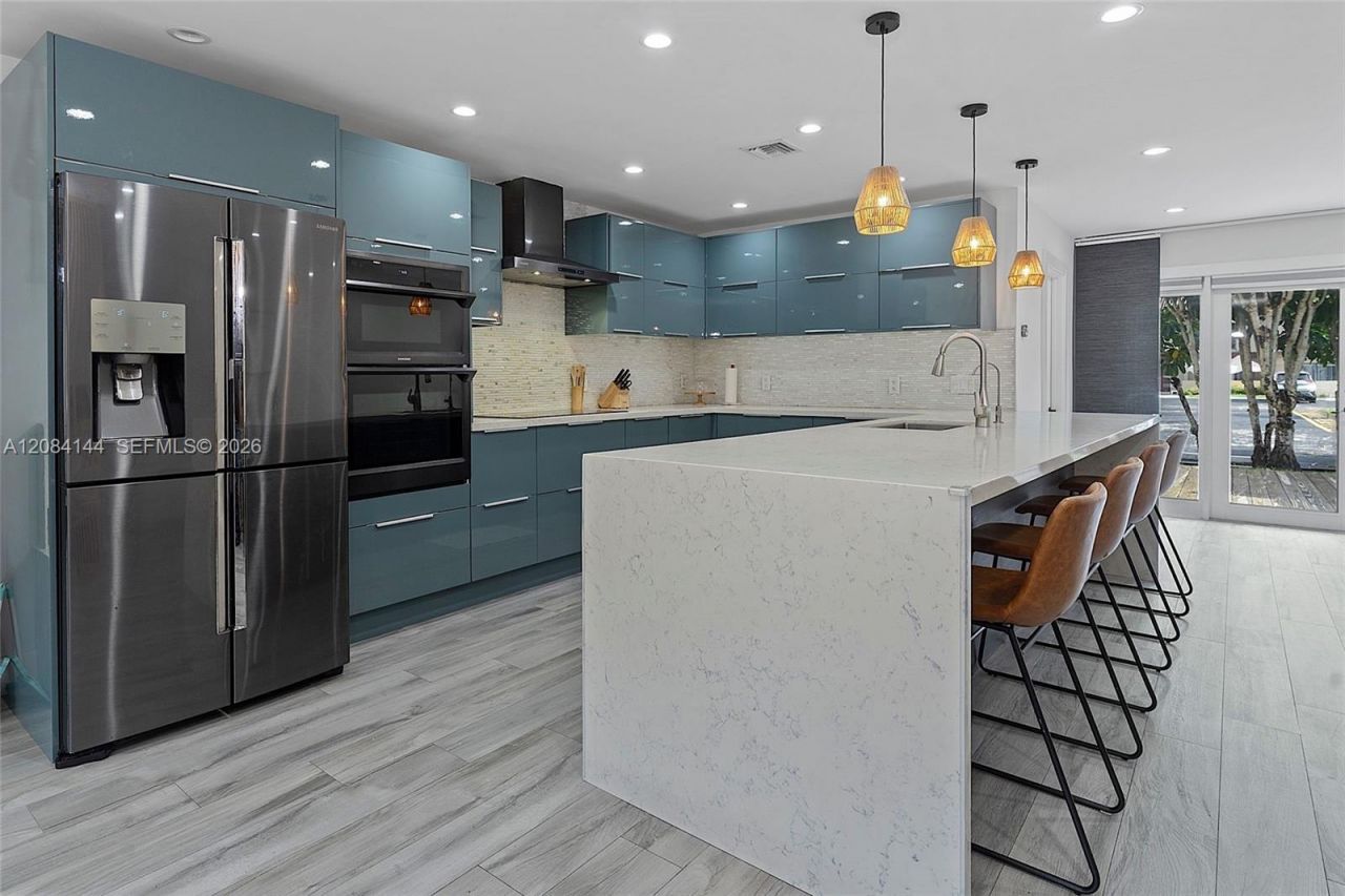 4868 Sheridan St, Unit 5, Hollywood, FL 33021 Photo