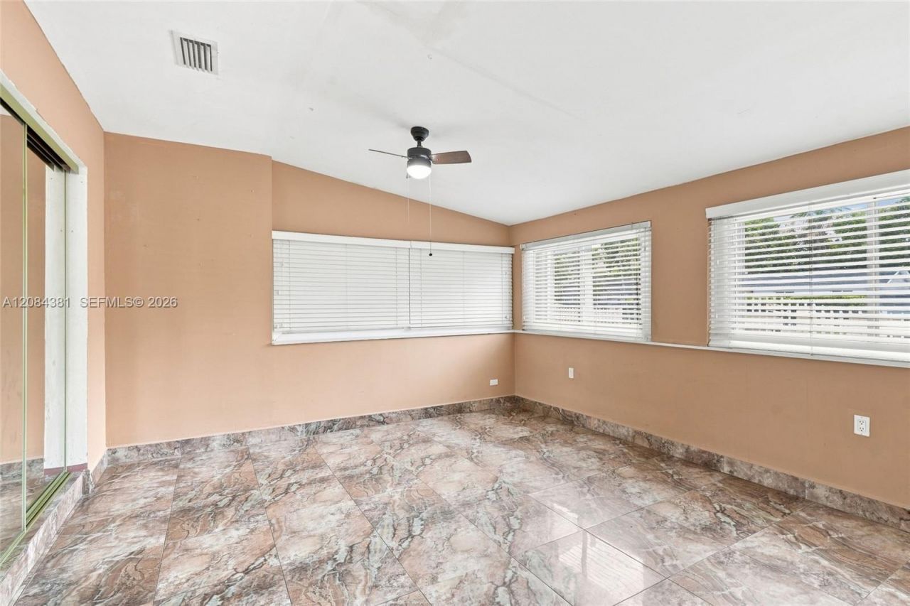11050 SW 160th St , Unit 11050, Miami, FL 33157 Photo