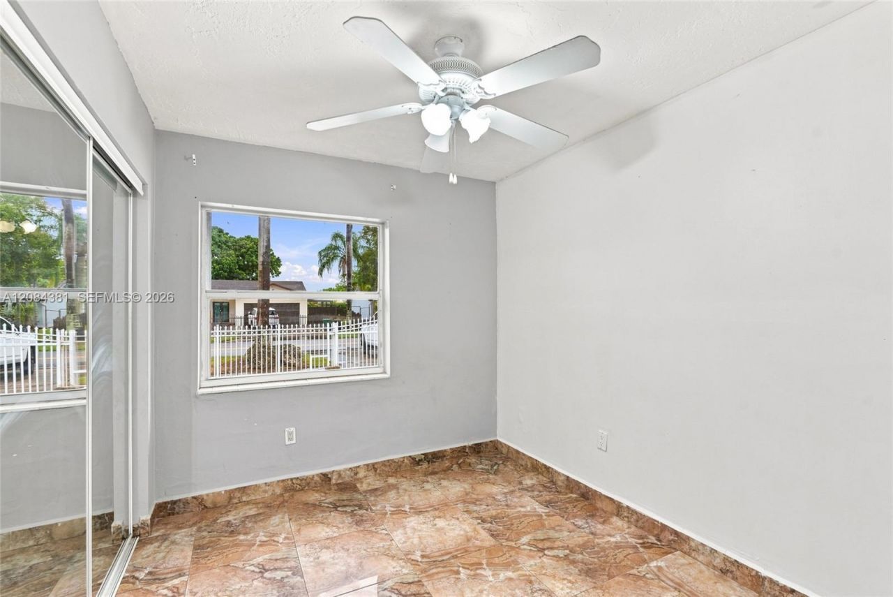 11050 SW 160th St , Unit 11050, Miami, FL 33157 Photo