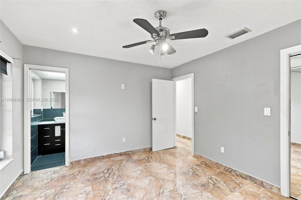 11050 SW 160th St , Unit 11050, Miami, FL 33157 Photo