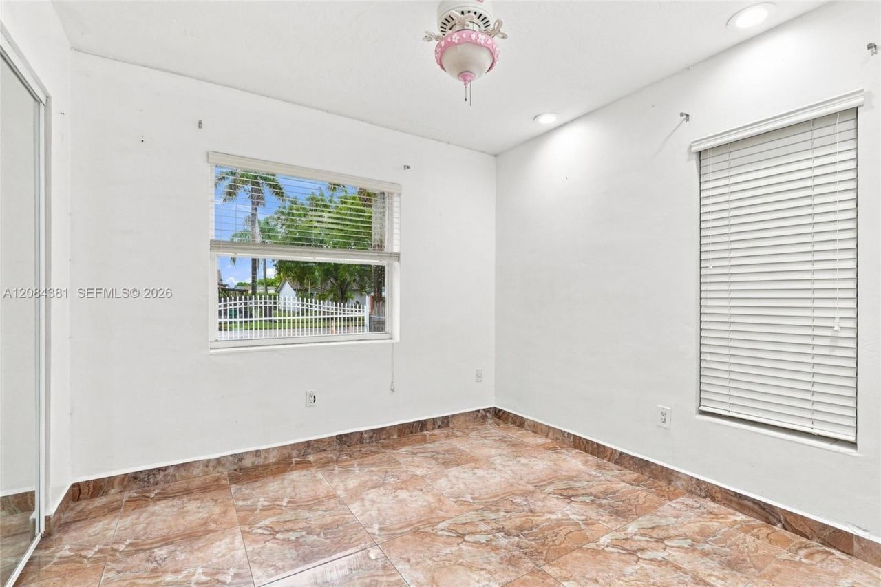 11050 SW 160th St , Unit 11050, Miami, FL 33157 Photo