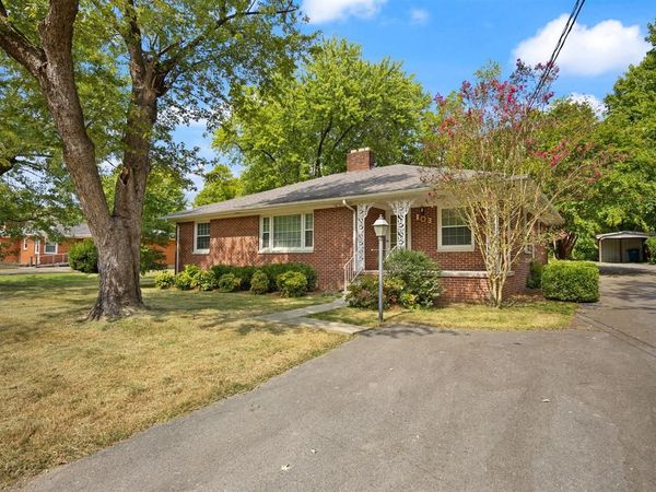 103 Grinstead Court , Glasgow, KY 42141