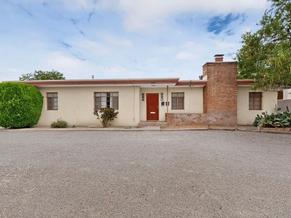 306 Carlisle Boulevard SE, Albuquerque, NM 87106