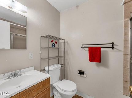 1700 Oxford Avenue, Sparks, NV 89431 Photo