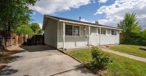 1700 Oxford Avenue, Sparks, NV 89431 Photo