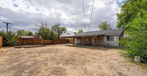 1700 Oxford Avenue, Sparks, NV 89431 Photo