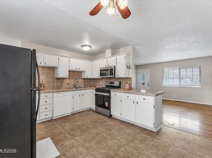 1700 Oxford Avenue, Sparks, NV 89431 Photo