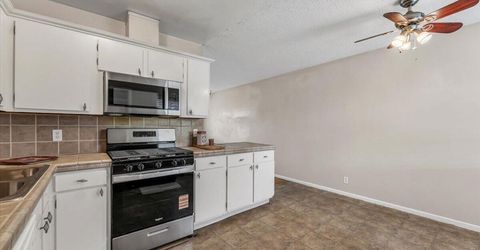 1700 Oxford Avenue, Sparks, NV 89431 Photo