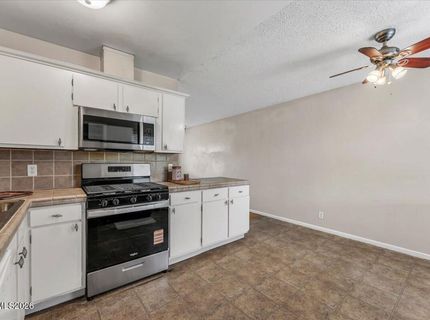 1700 Oxford Avenue, Sparks, NV 89431 Photo