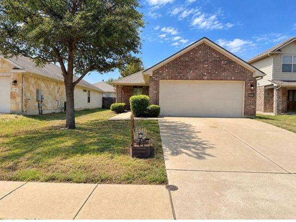371 Housefinch LOOP , Leander, TX 78641