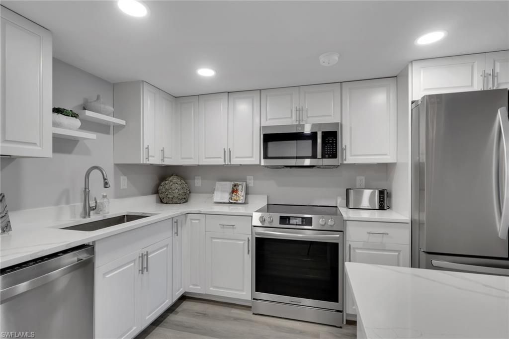 3 Bluebill Ave , Unit 107, Naples, FL 34108 Photo