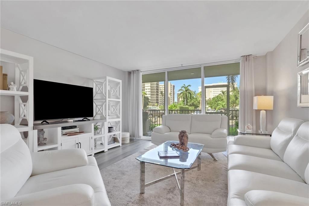 3 Bluebill Ave , Unit 107, Naples, FL 34108 Photo