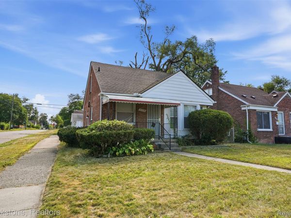 20314 Gilchrist Street, Detroit, Mi 48235
