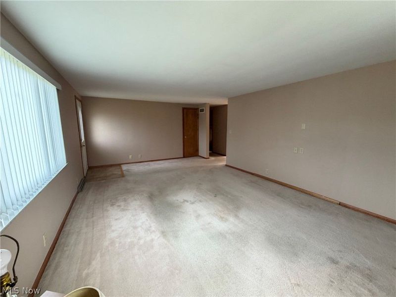 113 Starkey Boulevard, Wintersville, OH 43953 Photo 7
