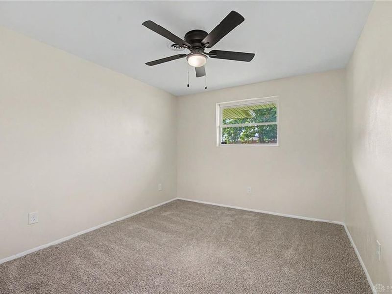 529 N Eppington Drive, Trotwood, OH 45426 Photo 33