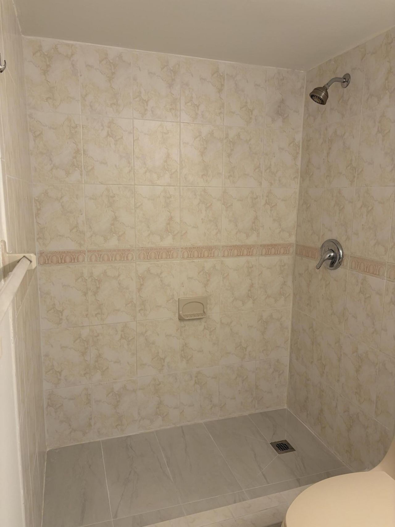10292 NW 9th Street Circle, Unit 103, Miami, FL 33172 Photo